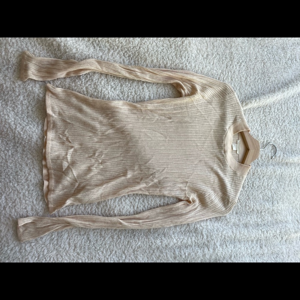 H&M sweater top in beige color. US S